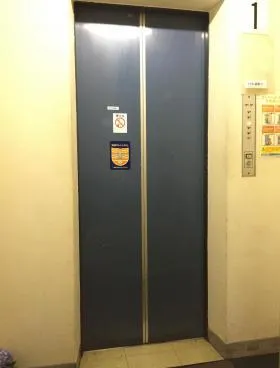 大洋ビルの外観