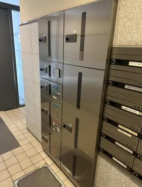 HIRO COURT AKIHABAビルの外観