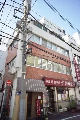 スズセービルの外観