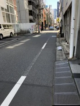 山茂登ビルの外観