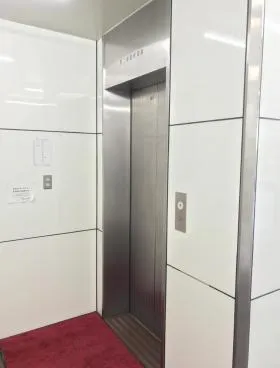 東邦センタービルの外観