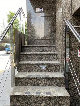 ビオレ秋葉原ビルの外観