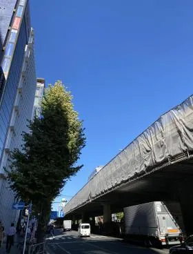 アサヒKビルの外観