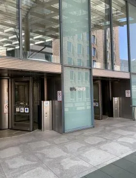 日本テレビタワービルの外観