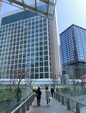 日本テレビタワービルの外観