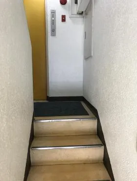 小森ビルの外観