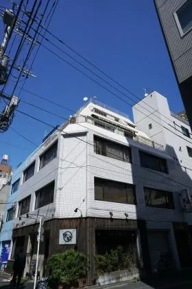 カーサビアンカビルの外観