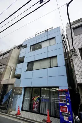 KUMAKIビルの外観
