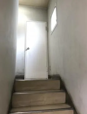 ワタナベビルの外観