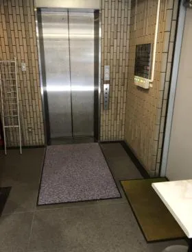 音頭ビルの外観