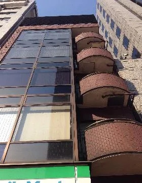 西新宿タカノビルの外観