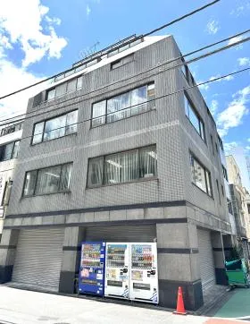村木ビルの外観