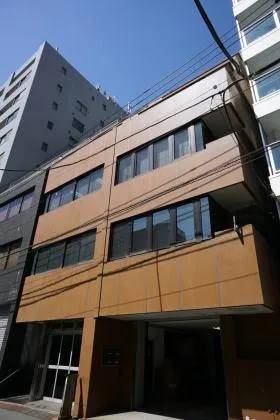 プラントビルの外観