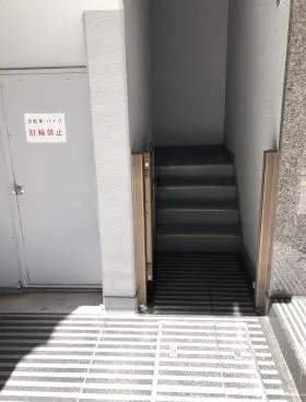 久保田ビルの外観