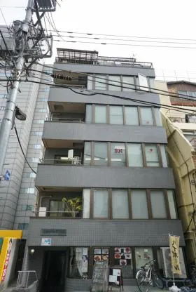和泉町中央ビルの外観