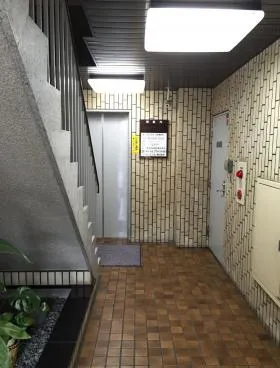 サンビルの外観