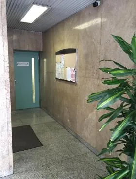 鈴野ビルの外観