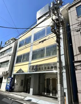 第13岡崎ビルの外観