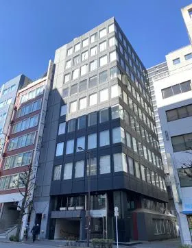 ファーストビルの外観