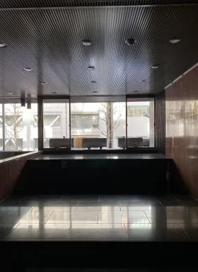 ファーストビルの外観
