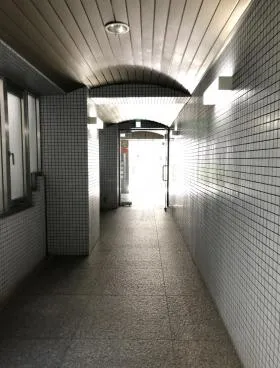 富田ビルの外観