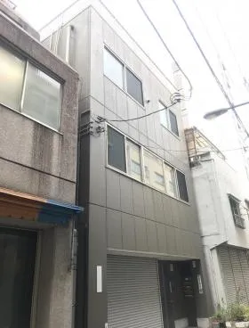 林ビルの外観