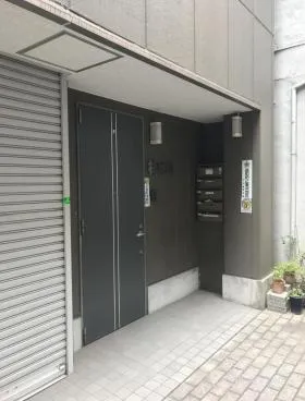 林ビルの外観
