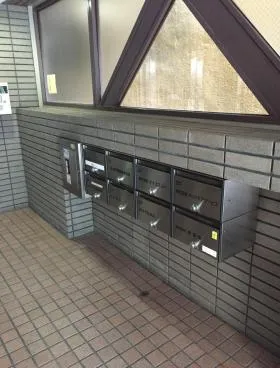 赤塚ビルの外観