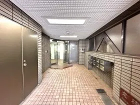 赤塚ビルの外観