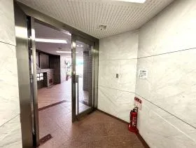 赤塚ビルの外観