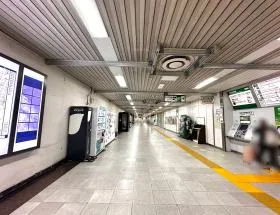 総武線快速「馬喰町駅」