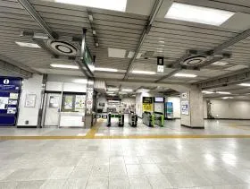 総武線快速「馬喰町駅」