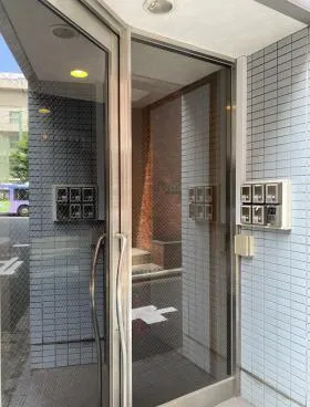 ソレイユビルの外観