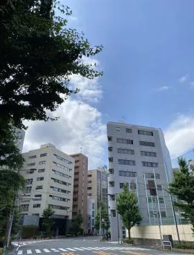 ソレイユビルの外観