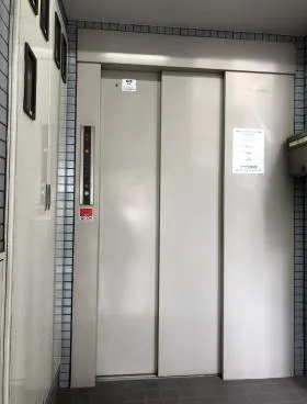 FUKUビルの外観