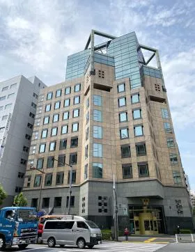 龍角散ビルの外観