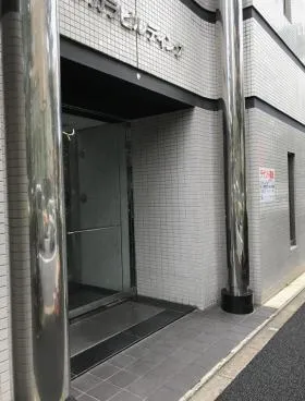 タカラビルの外観