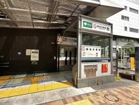 A3出入口から地上に出る