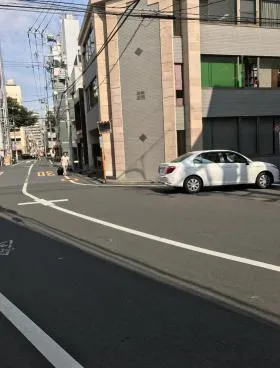 OKADOビルの外観