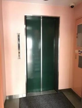 KSビルの外観
