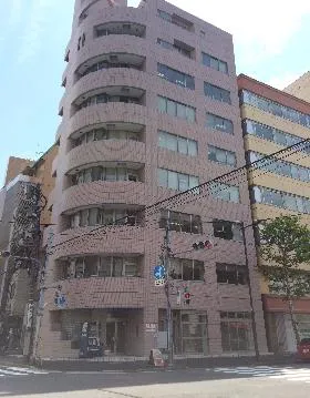 岩本町田中ビルの外観