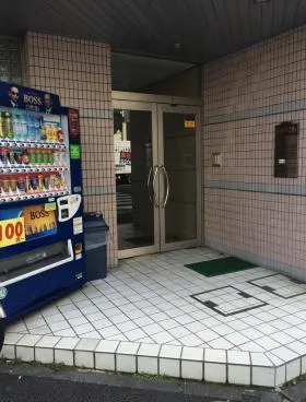 岩本町田中ビルの外観