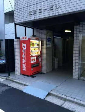 エヌ・エービルの外観