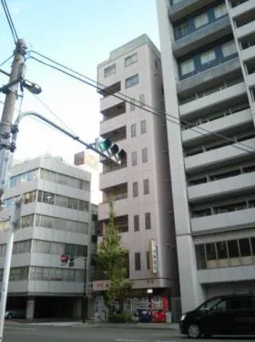 小林ビルの外観