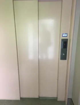 小林ビルの外観