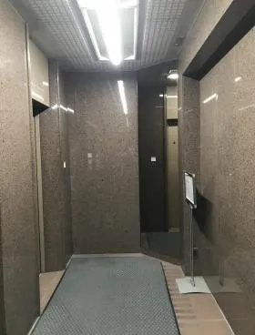 岩本町T・Iビルの外観