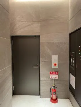 岩本町ツインサカエビルの外観