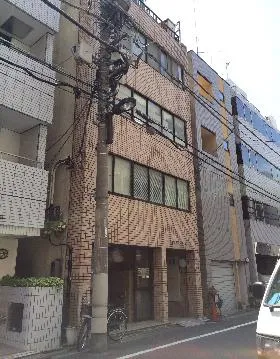 神田お玉ケ池ビルの外観