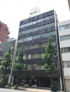 松見ビル(岩本町)の外観