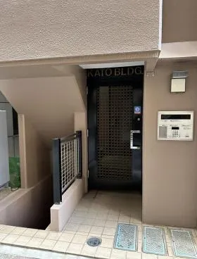 KATOビルの外観